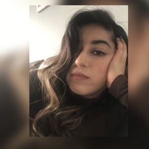 Meet your Posher, Riyah